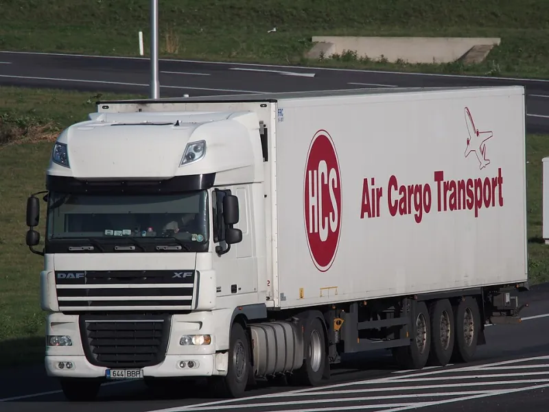Freshness Is a Supply Chain Decision: How Santiago's Air Freight Network Is Winning the War on Food Spoilage
